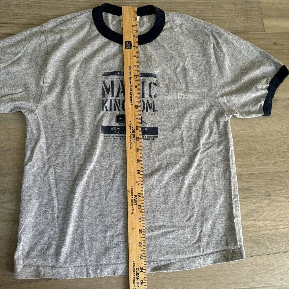 Vintage Walt Disney World Magic Kingdom Ringer Shirt Unisex Sz Small Made In USA